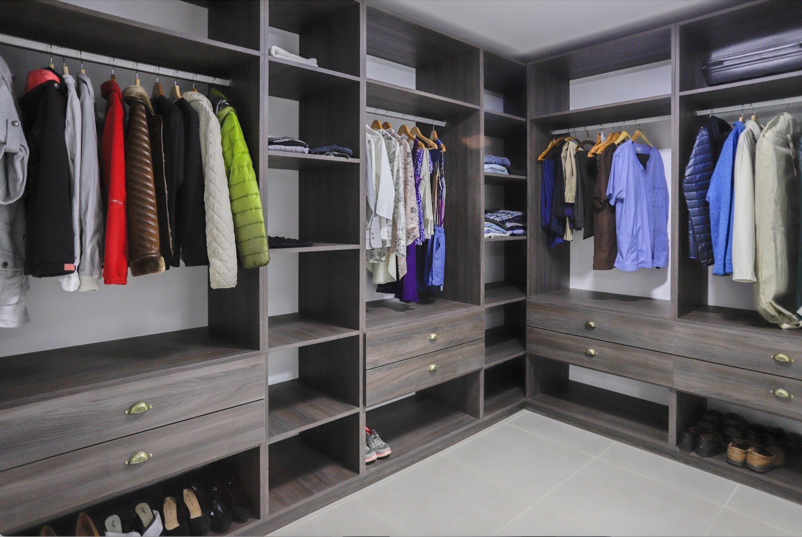 Vivienda Familiar DR AV